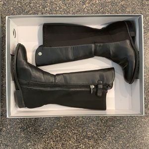 Stuart Weitzman 5050 Boot Kids Size 10